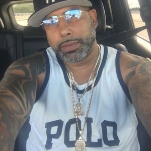 Meet your Posher, Pedro